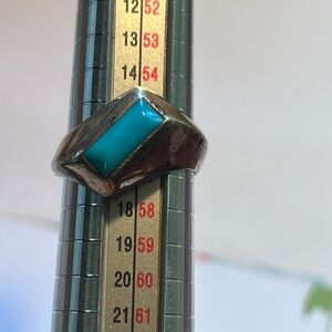 Vintage Pawn Turquoise and 925 silver ring sz 7.5